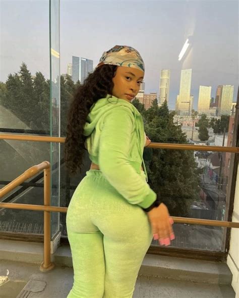 how big is ice spice ass|Ice Spice ☆ (@icespice) • Instagram photos and videos